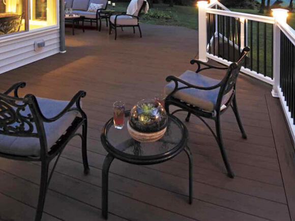 Lame terrasse composite Brown Oak
