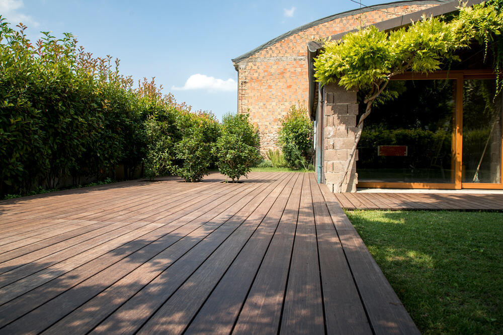 terrasse-bois-bambou-qualite-resistant-bois-center