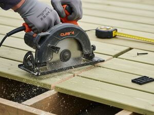 Découpe bois traité autoclave