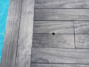 terrasse accoya gris